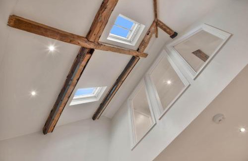 Pontrilas Apartamento | WhiskAwayStays - Vinegar House - Apartment 7