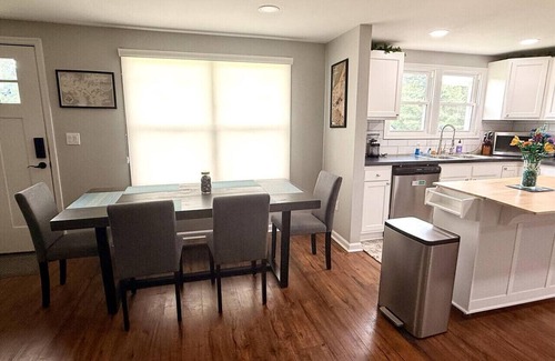 Beattyville Cabaña | Experience comfort at Whisker Ridge, a spacious 3-bedroom cottage in the scenic Beattyville, KY