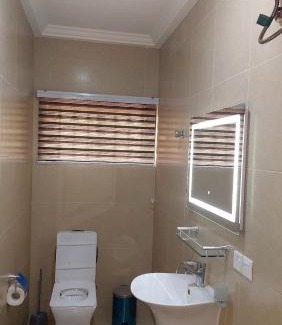Accra Apartamento | Whispering Hearts Guest House