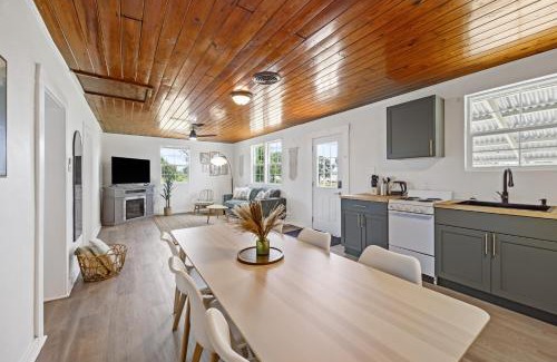 Madill Otro | Whispering Oak- Lakefront Cabin Retreat