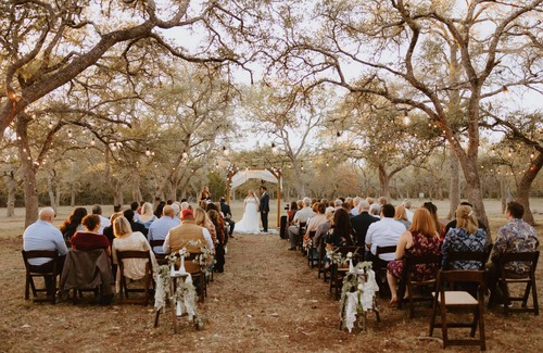 Dripping Springs Casa | The Whispering Oaks Estate y eventos Bodas y corporativos