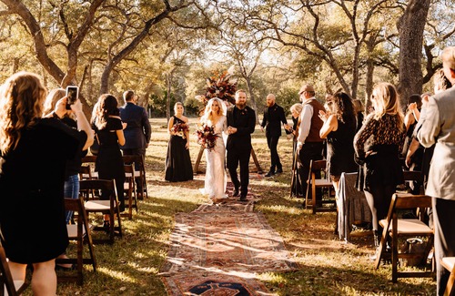 Dripping Springs Casa | The Whispering Oaks Estate y eventos Bodas y corporativos