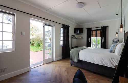 George Casa | Whispering Oaks