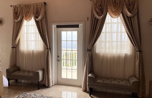 Caret Bay Casa | Whispering Palms Luxurious Estate
