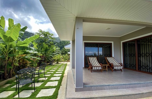 Beau Vallon Apartamento | Whispering Palms Self Catering Apartment - Adults Only