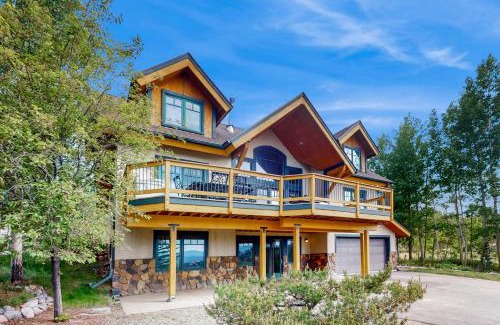 Innsbruck Val Moritz Casa | Whispering Pines Hideaway