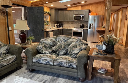 Park Rapids Cabina | Whispering Pines Lakeside Retreat