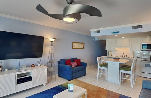Bel Air Condominio | Whispering Seas #205A | Gulf Front + Pool