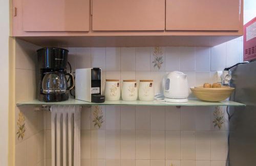 Nea Smirni Apartamento | Whispering Walls Premium 1 bedroom Apartment