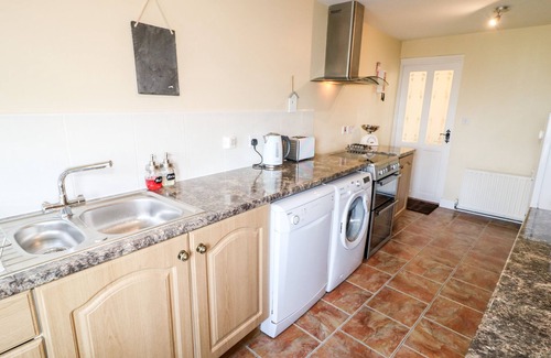 Carndonagh Cabaña | WHISPERING WILLOWS - THE BUNGALOW in Carndonagh, County Donegal