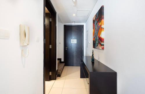 Jumeirah Lake Towers Apartamento | Whispers of the Wind by Lagom Vacation Homes