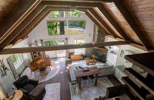 Mount Hood Village Casa | Whispers on the Sandy