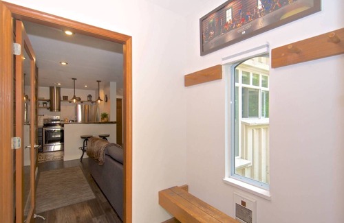 Village North Casa | Whistler Hide-away: A real treasure, beautifully renovated, peaceful private setting
