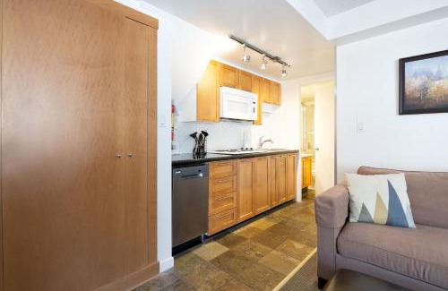 Whistler Village Apartamento | Whistler Village Centre by LaTour Hotels and Resorts