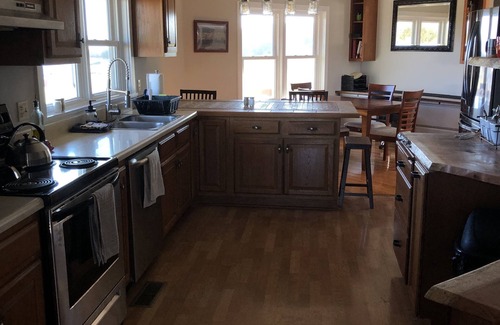 Staunton Otro | Whistling Ridge Farm- 5 bedroom 3 bath home