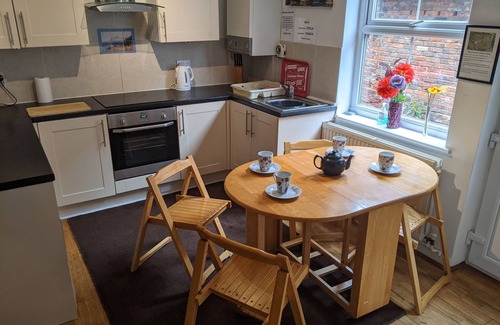 Whitby Casa | Whitby Holiday Cottage old fishermans residence sleeps 6