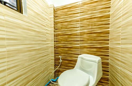 Koh Rong Hotel | White Beach Bungalows