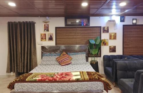 Khaira Gali Cabina | White Bird Villa