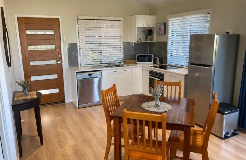Wootha Casa | White Cedar Cottage