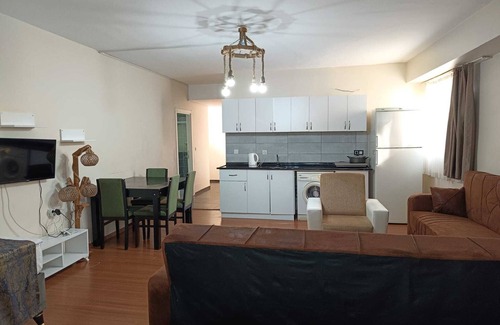 Kucukcekmece Apartamento | White Crown Apartman ve Yaşam Merkezi