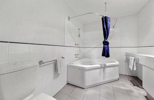 Hotham Heights Apartamento | White Crystal 209