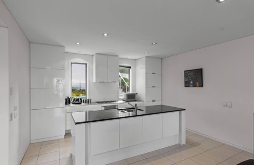 Fernhill Apartamento | White Diamond Holiday Home
