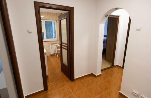 Buzau Apartamento | White Glamour