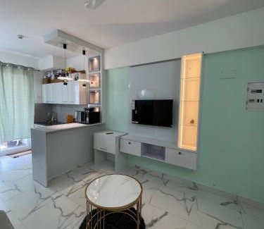 Gurugram Apartamento | White Grass3 Cozy Apt in Gurgaon