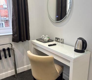 North Wheatley Hotel | White Hart Hotel