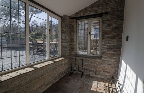 Longtown Cabaña | White Haywood Farmhouse
