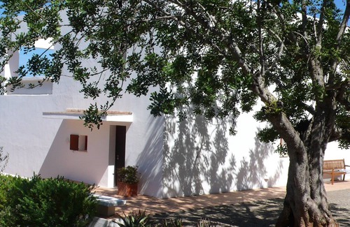 Sant Carles de Peralta Villa | White House Ibiza | Modernist Design | Can Perez | Sea views | Es Figueral
