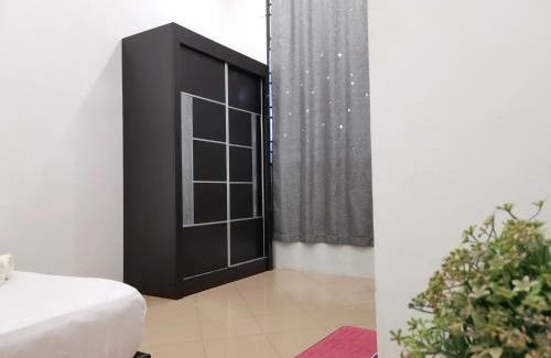 Central Seberang Perai Casa | White House 19 Room A