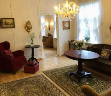 Lapvaartti Apartamento | White House 1914
