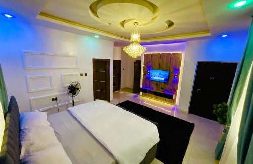 Arigbajo Apartamento | White House 3 Bedroom Apartment - Abeokuta