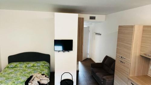 Porta Cremona-Volta Casa | white house 4