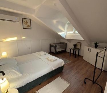 Haskovo Apartamento | White House Apartments - Forest