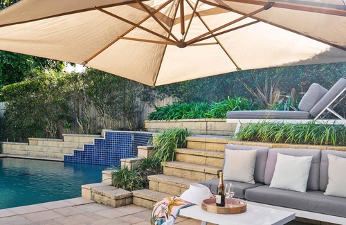 Wamberal Casa | White House - by Coast Hosting