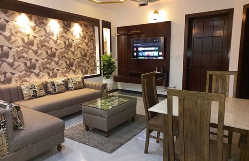 Islamabad Hotel | White House Executive