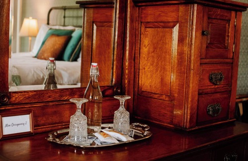 Hermann Casa | White House Hotel