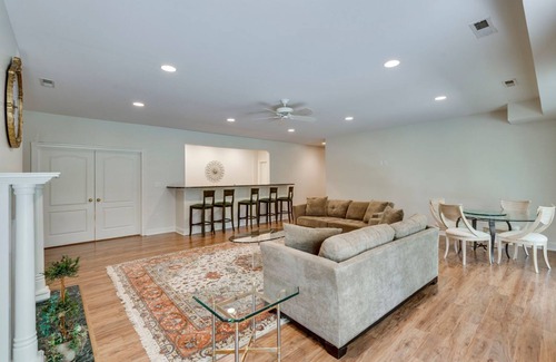 Bethesda Casa | White House in Bethesda