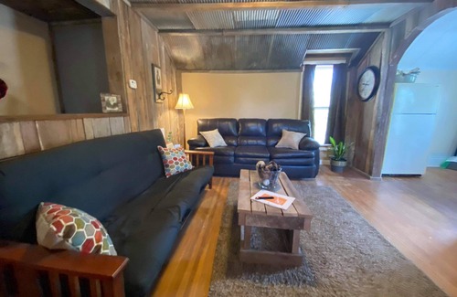 Brookfield Apartamento | White House Lodge-Cabin Loft Studio