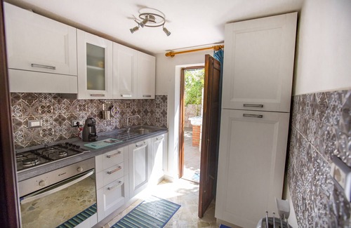 Milianni Apartamento | Casa Blanca "Rais" apartamento en villa en el mar cerca de Cefalu '