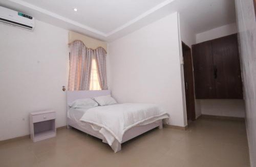Benin City Casa | White House Service Apartment