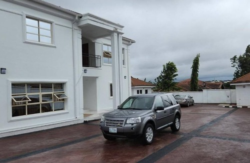 Benin City Casa | White House Service Apartment