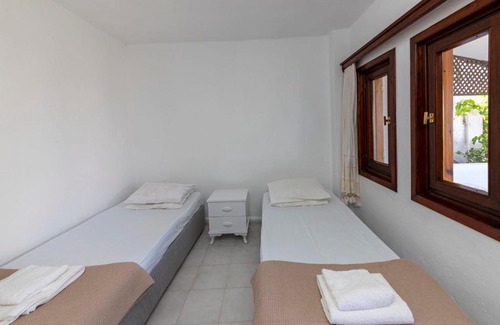 Dagbelen Casa | White House with Mediterranean Sea View near Camel Beach in Bodrum