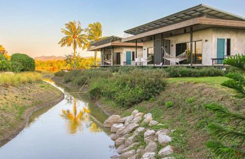 Khanong Phra Casa | White Knot Khao Yai