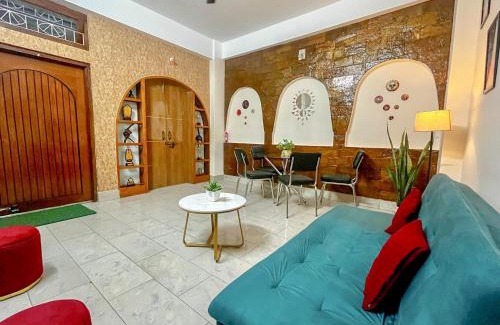 Sualkuchi Apartamento | White Light home stay