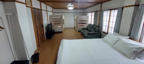 Iiyama Cabina | White Lodge Fukujuso