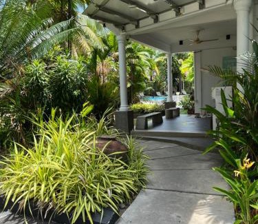 Lubok Buaya Complejo | White Lodge