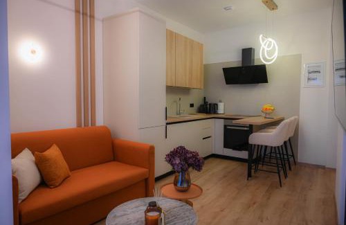 Katerini Apartamento | White Luxury Suite